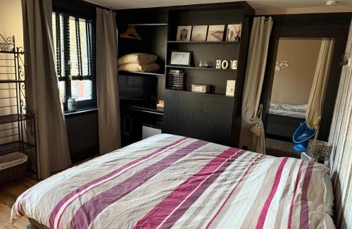 Assebroek Bed & Breakfast | B&B Family@home66