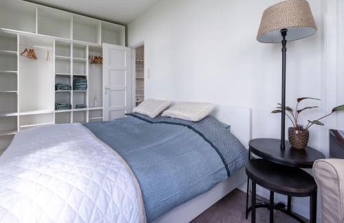 Suwald House | B&B farm Grutsk in Suwald with private harbour, cleaning included