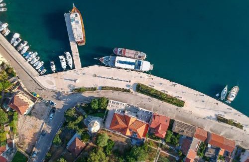 Stari Grad Bed & Breakfast | B&B Heritage Villa Apolon