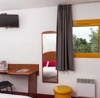 Saint-Sylvain-d'Anjou Hotel | B&B HOTEL Angers Parc Expos