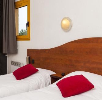 Saint-Sylvain-d'Anjou Hotel | B&B HOTEL Angers Parc Expos