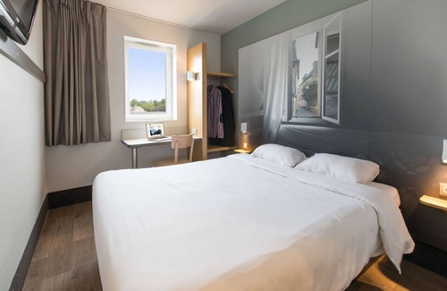 Biot Hotel | B&B HOTEL Antibes Sophia Le Relais