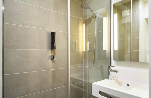 Bois-d'Arcy Hotel | B&B HOTEL Bois D'Arcy Saint Quentin en Yvelines