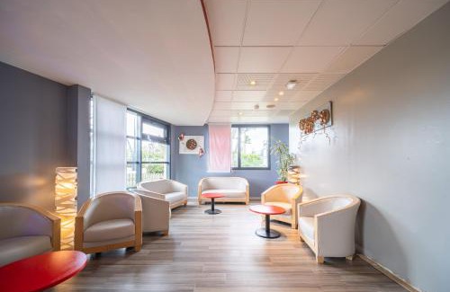 Calais Frethun Hotel | B&B HOTEL Calais Terminal Cité Europe 3 étoiles