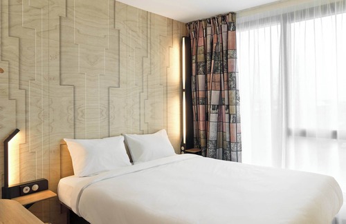 Cergy Hotel | B&B HOTEL Cergy Saint-Christophe Gare