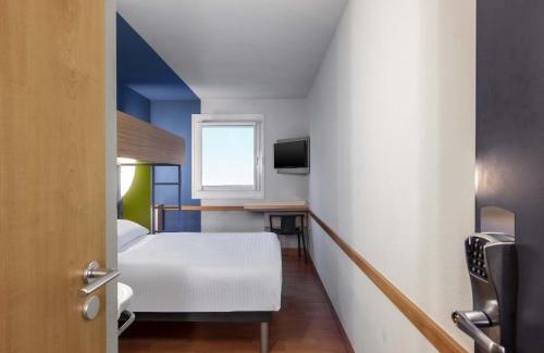 Erlangen Hotel | B&B HOTEL Erlangen-Tennenlohe