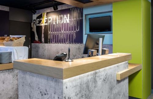 Erlangen Hotel | B&B HOTEL Erlangen-Tennenlohe