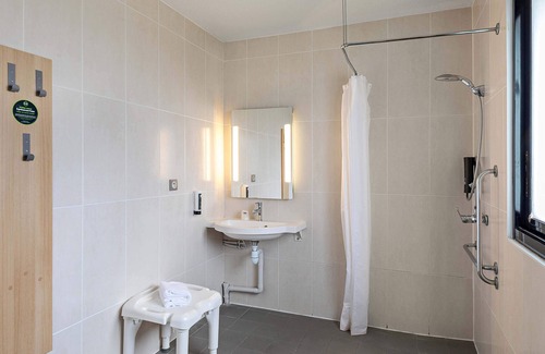Saint-Etienne-du-Rouvray Hotel | B&B HOTEL Rouen Saint-Etienne-du-Rouvray