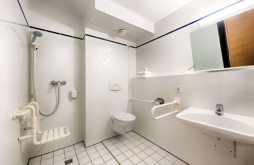 Rhein-Erft-Kreis District Hotel | B&B Hotel Koln Frechen