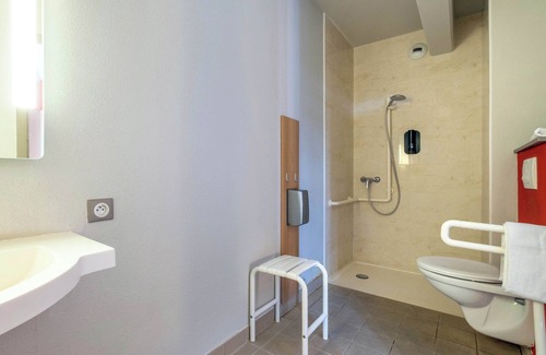 Puilboreau Hotel | B&B HOTEL LA ROCHELLE Beaulieu Puilboreau