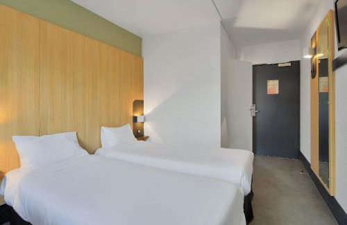 Friville-Escarbotin Hotel | B&B HOTEL Le Tréport Friville