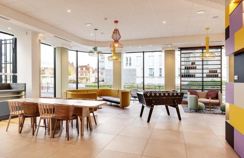 Faubourg de Bethune Hotel | B&B HOTEL Lille Lillenium Eurasanté
