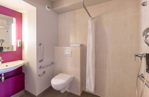 Saint Clair Hotel | B&B HOTEL Lyon Caluire Cité Internationale
