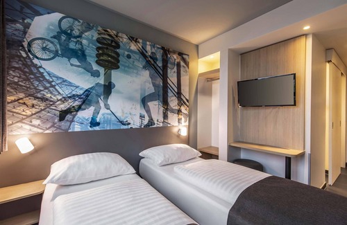 Alt-Moosach Hotel | B&B Hotel München-Olympiapark