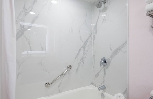 Miami Springs Hotel | B&B Hotel Miami Airport
