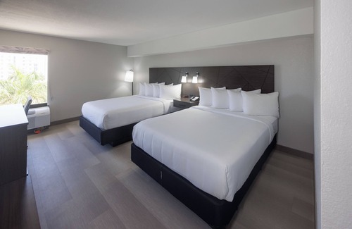 Miami Springs Hotel | B&B Hotel Miami Airport