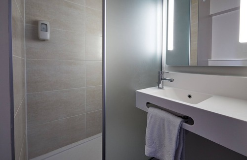 La Chapelle-sur-Erdre Hotel | B&B HOTEL Nantes Parc Expos La Chapelle
