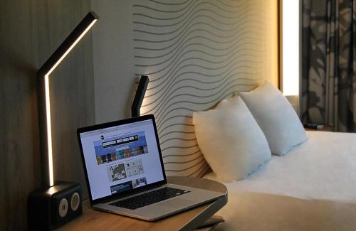 Chemin de l'Ile Hotel | B&B HOTEL NANTERRE Rueil-Malmaison