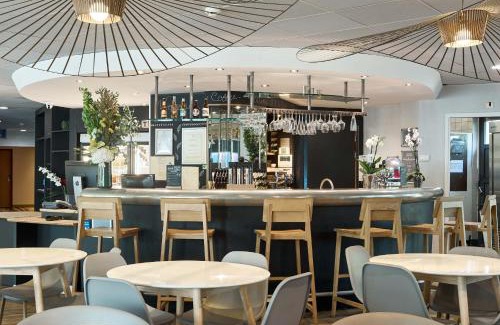 Velizy-Villacoublay Hotel | B&B HOTEL Vélizy Est