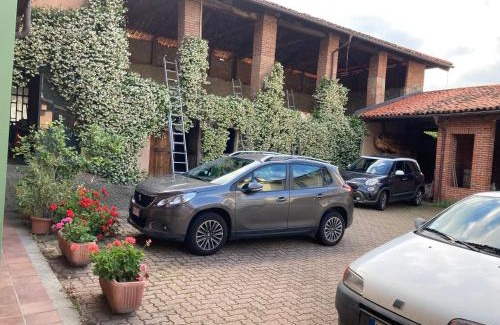 Pinerolo House | B&B il Baciass