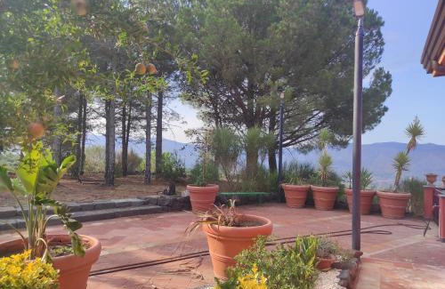 Castiglione di Sicilia Bed & Breakfast | B&b La Vittoriana