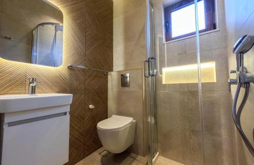 Gjerana Bed & Breakfast | B&B Lovac