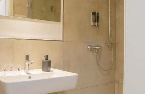Hunerbach Bed & Breakfast | B&B Malú am Ring