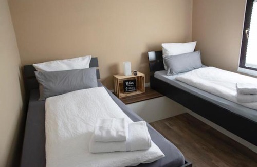 Hunerbach Bed & Breakfast | B&B Malú am Ring
