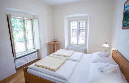 Nevlje Bed & Breakfast | B&B Pod Skalo
