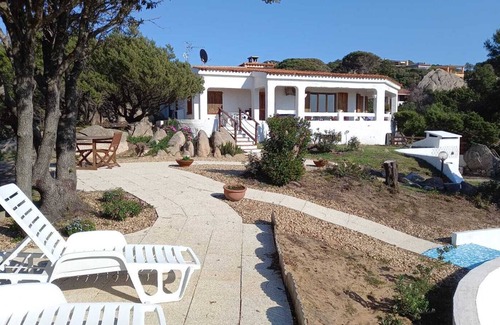 Rena Majore Bed & Breakfast | B&B RENA MAJORE - CALA SPINOSA - swimming pool, air conditioning, WIFI, TV