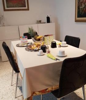 Montoro Inferiore Bed & Breakfast | B&B Rossella