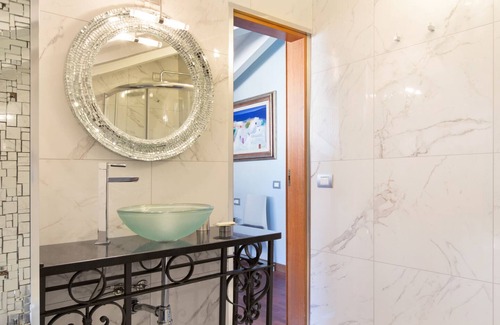 Crema Bed & Breakfast | B&B San Clemente