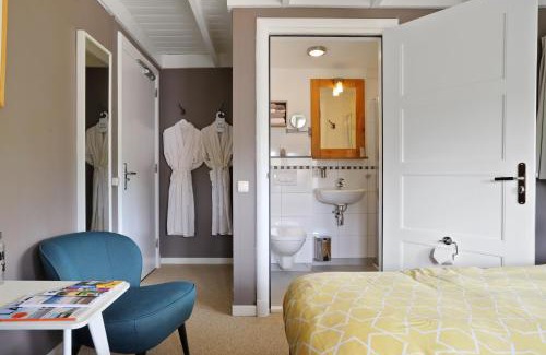 Vierhuizen Bed & Breakfast | B&B - Sauna D'Olle Pastorie