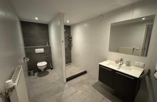 Molkwerum Bed & Breakfast | B&B Stations Koffiehuis
