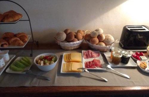 Ename Bed & Breakfast | B&B 't Huys van Enaeme