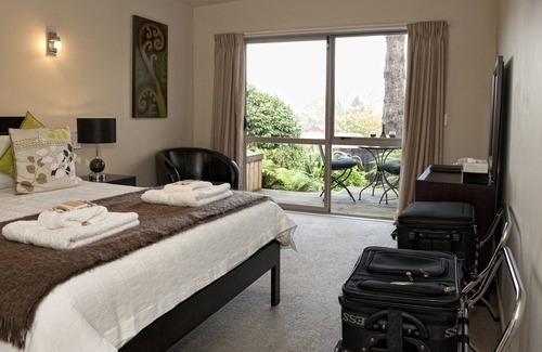 Lynmore Bed & Breakfast | B&B @ the Redwoods