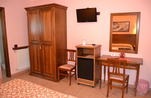 Rocca Pia Hotel | B&B Villa Celeste