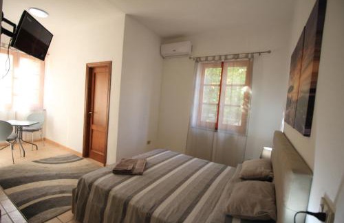 Bosa Bed & Breakfast | B&B Villa Elisa