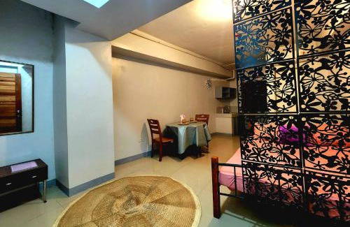 Pasay House | B Backpackers Transient