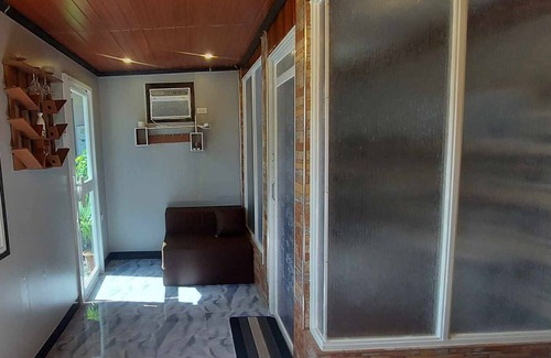 Logon Hostel | B&F Travellers Inn