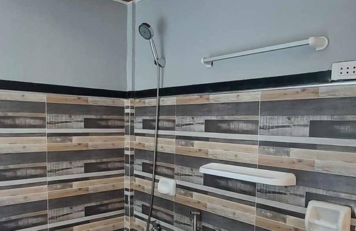 Logon Hostel | B&F Travellers Inn