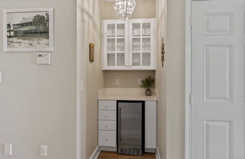Navarre Beach House | B Free-Gulf front private home sleeps 10