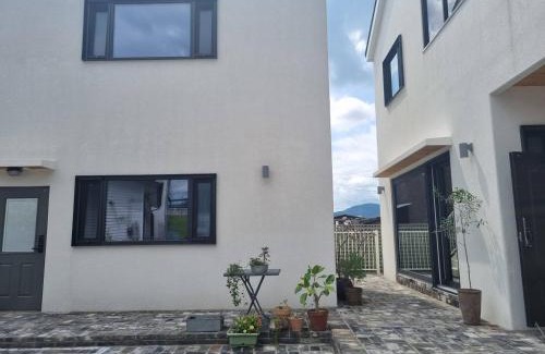 Gyeongju House | B&G House