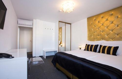 Split Bed & Breakfast | B Gold Luxury rooms B&B