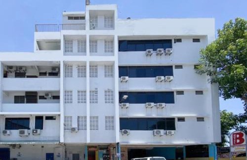 Kampung Sungai Nibong Hotel | B Hotel Penang