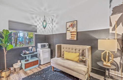 Bandon Hotel | b.side motel + rv