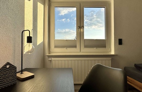 Altmorschen Apartment | B&W Apartments - DG Wohnung