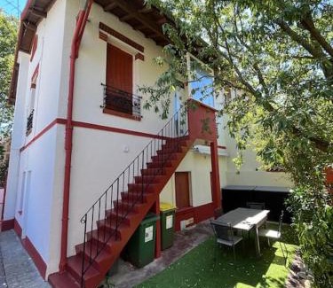 Bagneux Apartment | B1 Appart 2022 - 10min PARIS/EXPO - 5 rooms/6 beds