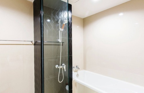 Si Racha Hotel | B2 Sriracha Premier Hotel