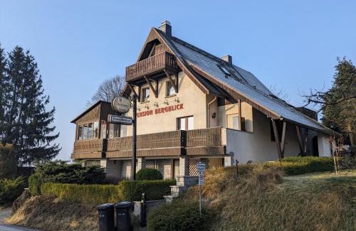 Lichtenhain Apartment | B3 - Urlaubsmagie Kleine Wohnung für 4P direkt am Wanderweg mit eigener Terrasse